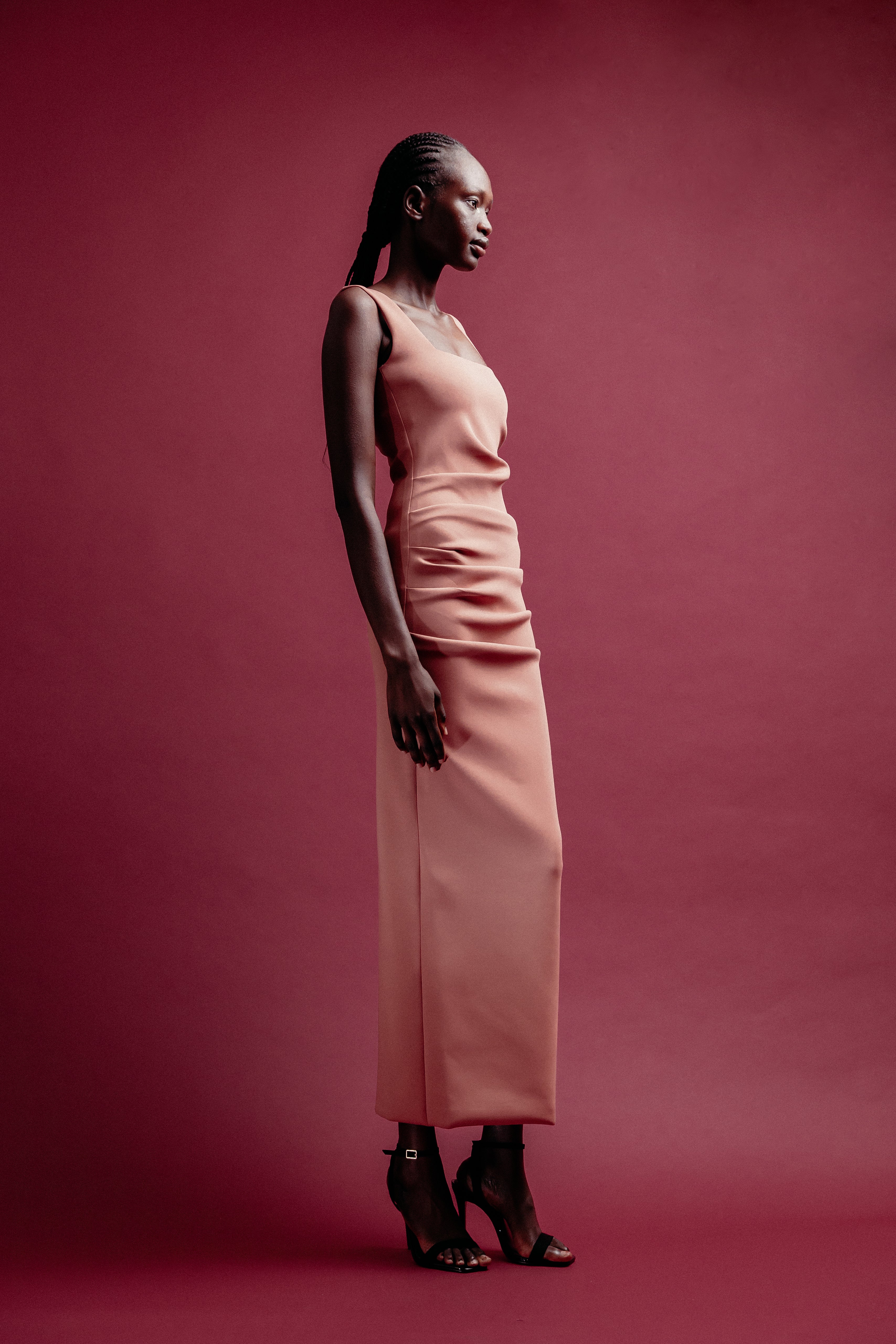 MOCHA SQAURE NECK MAXI DRESS