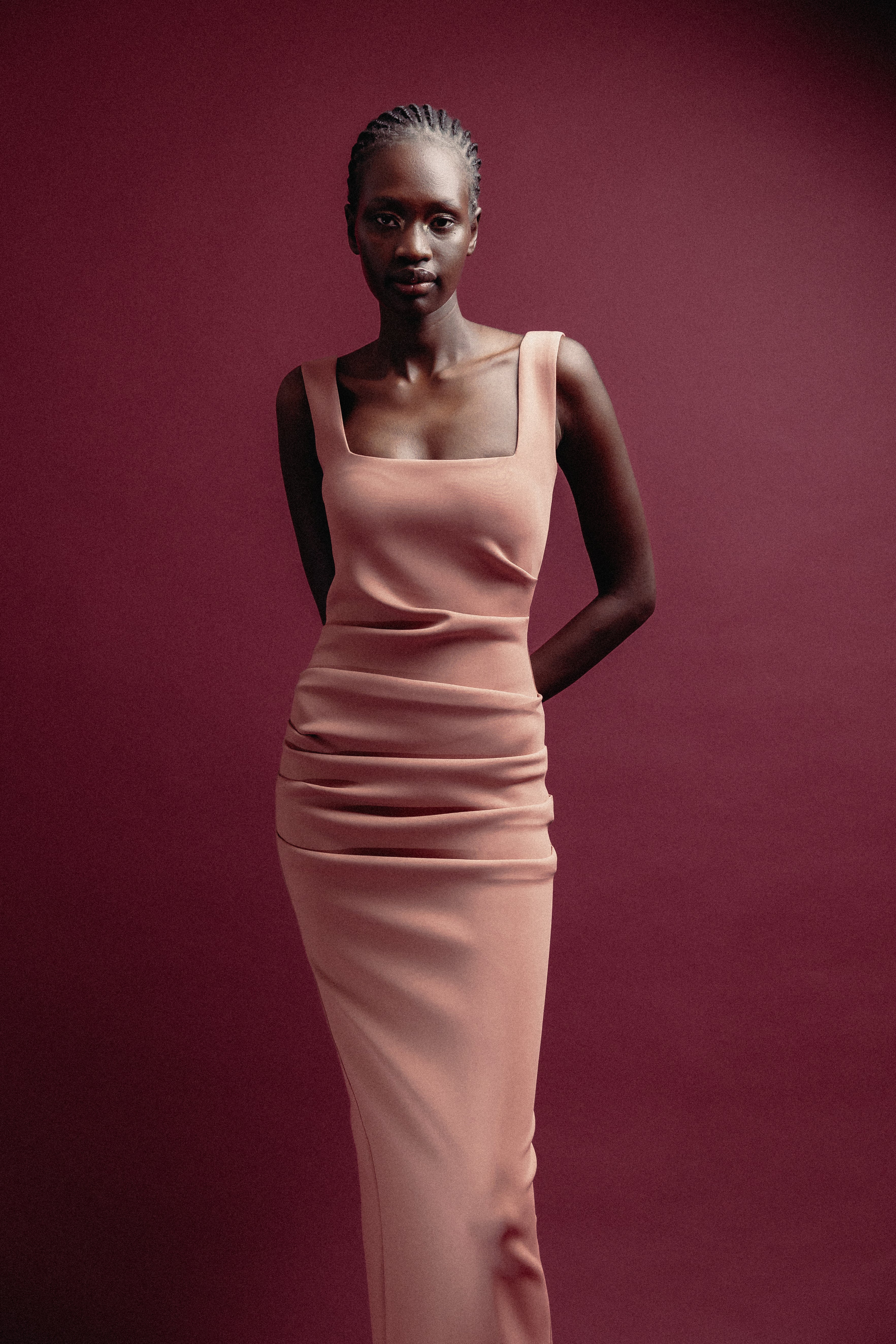 MOCHA SQAURE NECK MAXI DRESS