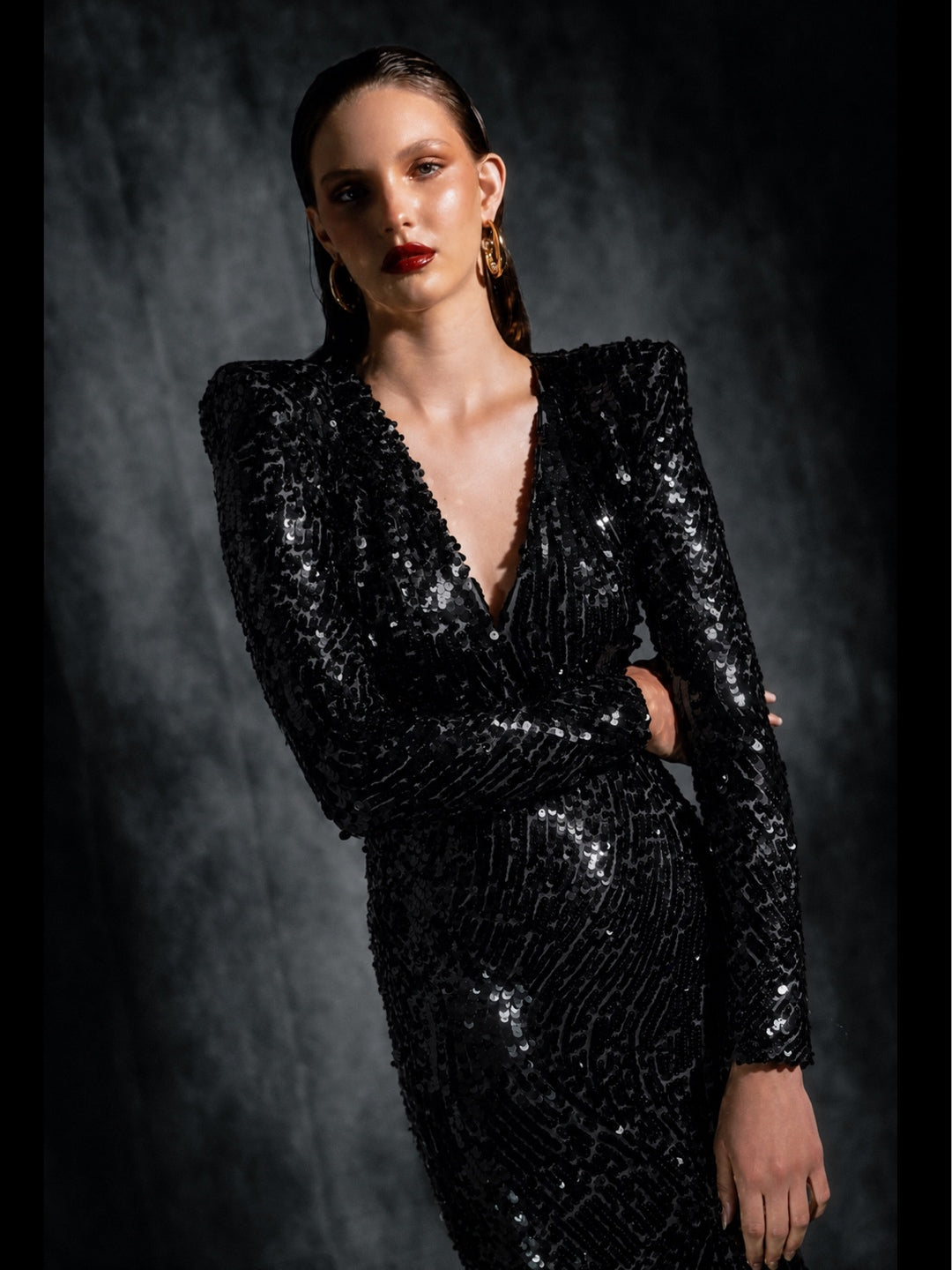 BLACK SEQUIN VNECK GOWN