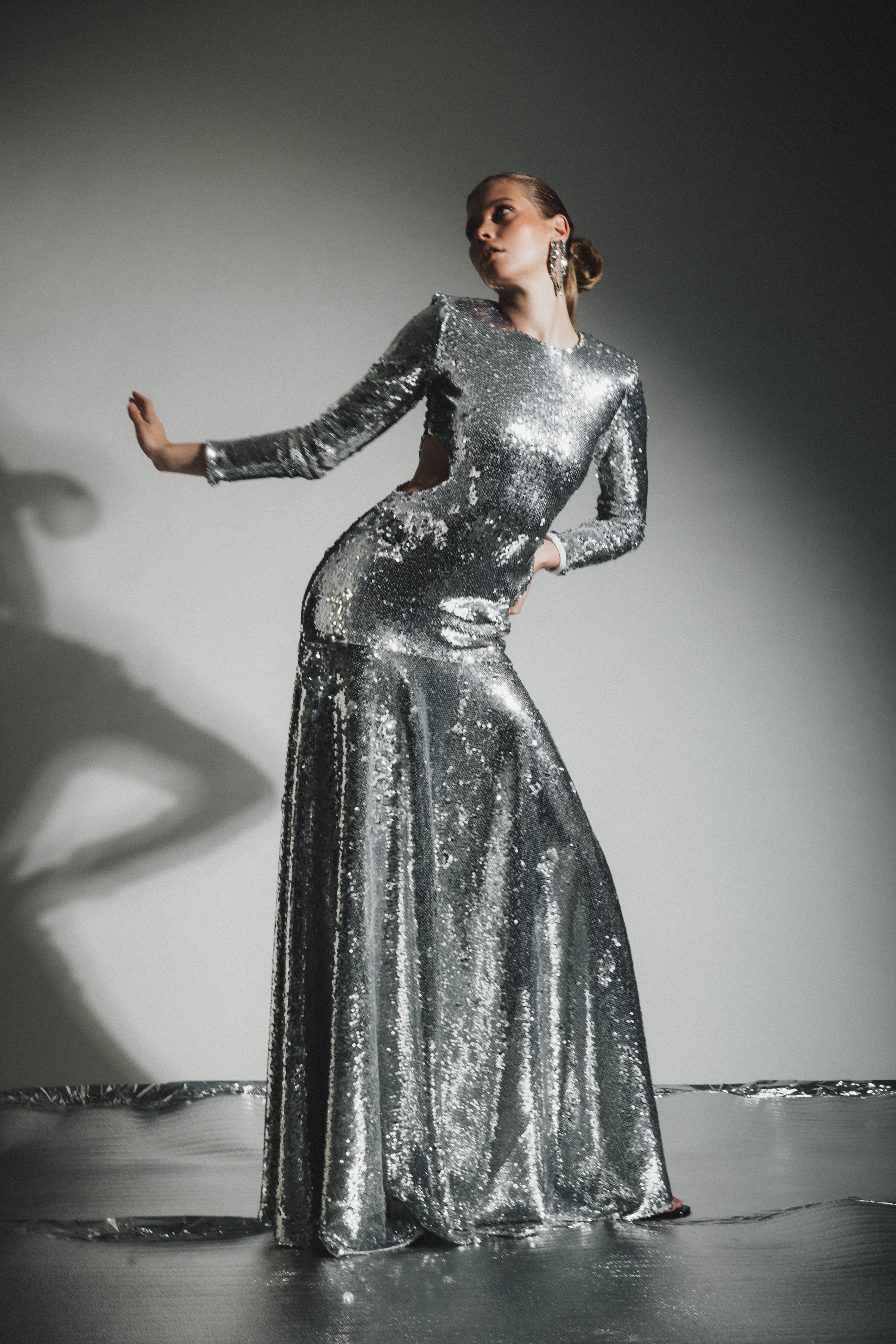 SILVER SEQUIN CUTOUT  DRESS