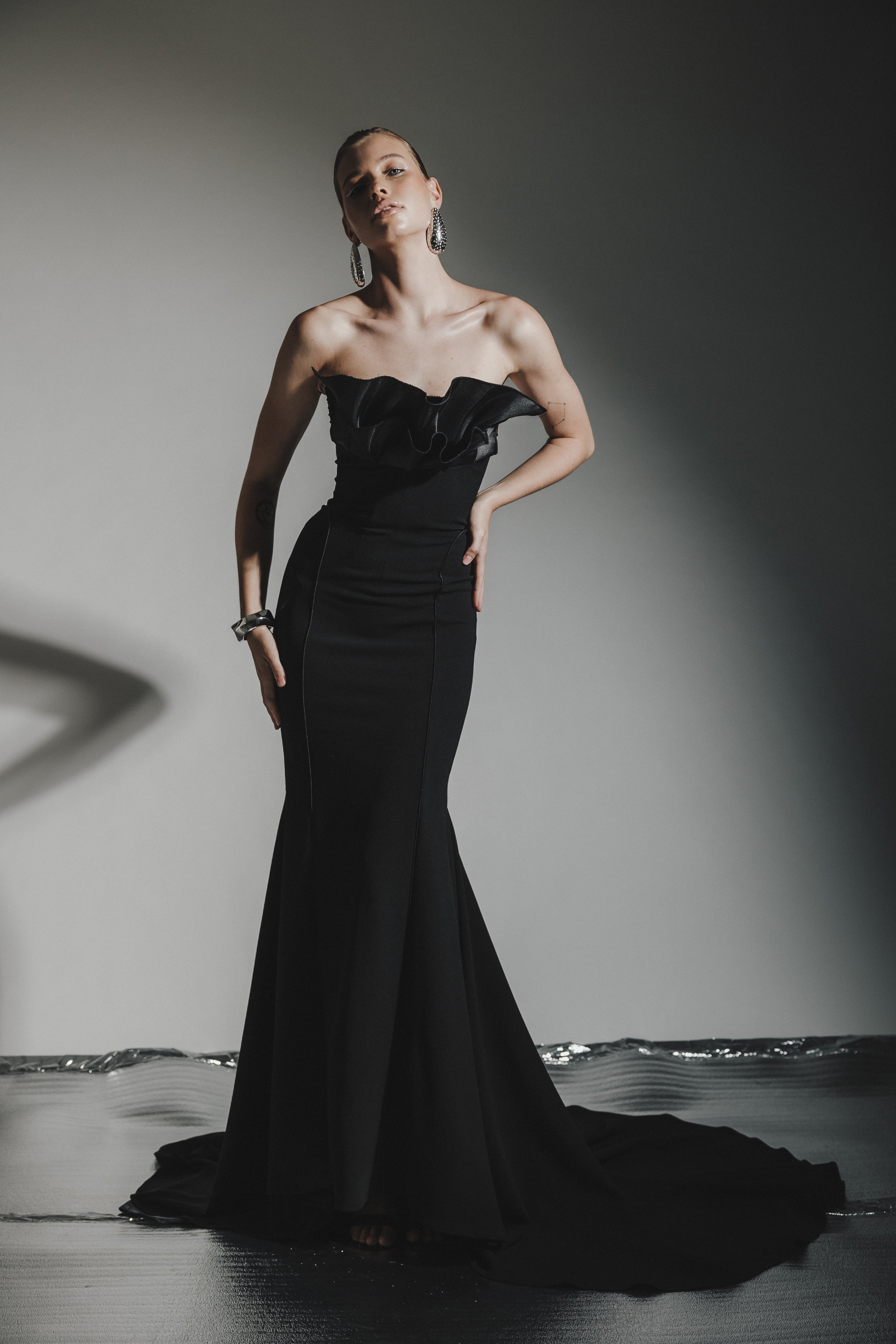 RUFFLE STRAPLESS SEQUIN PANEL  DRESS