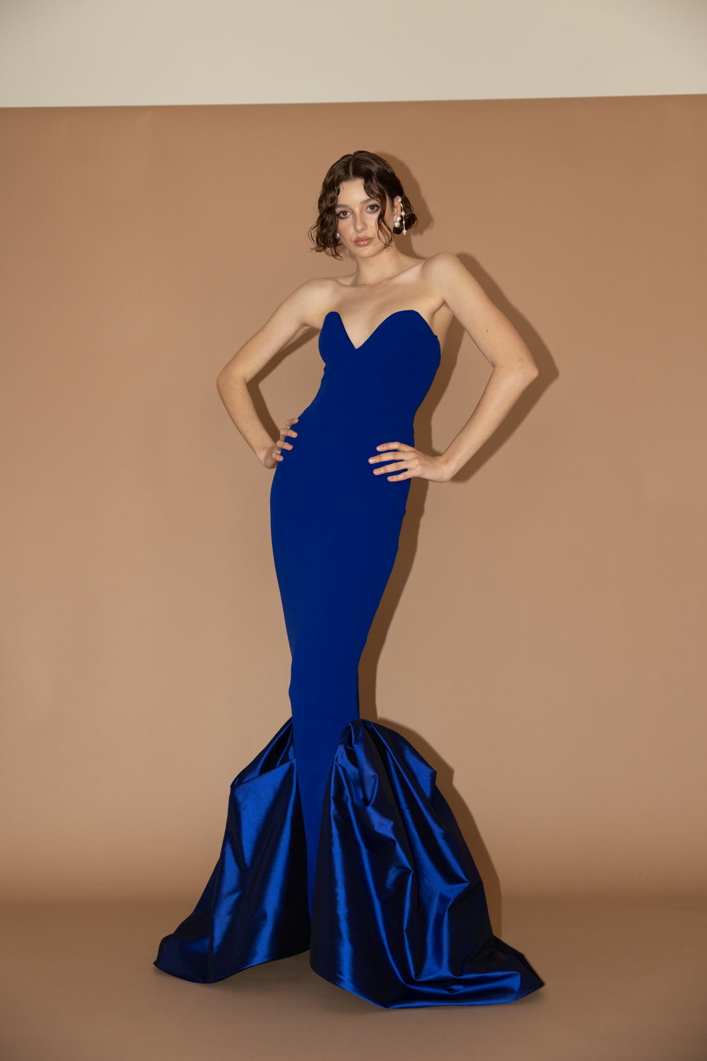 BLUE STRAPLESS MERMAID GOWN