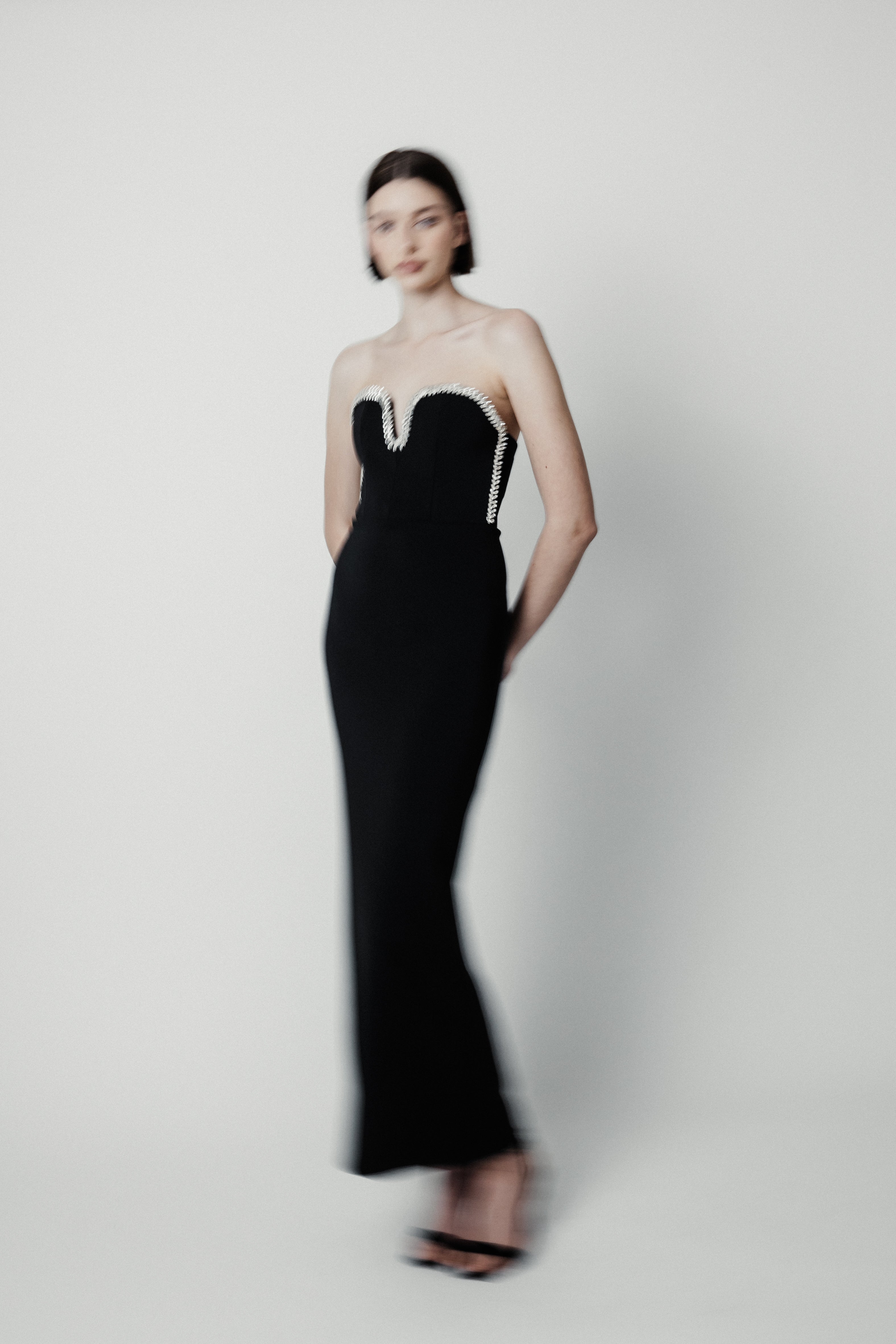 DIAMOND STRAPLESS DRESS BLACK