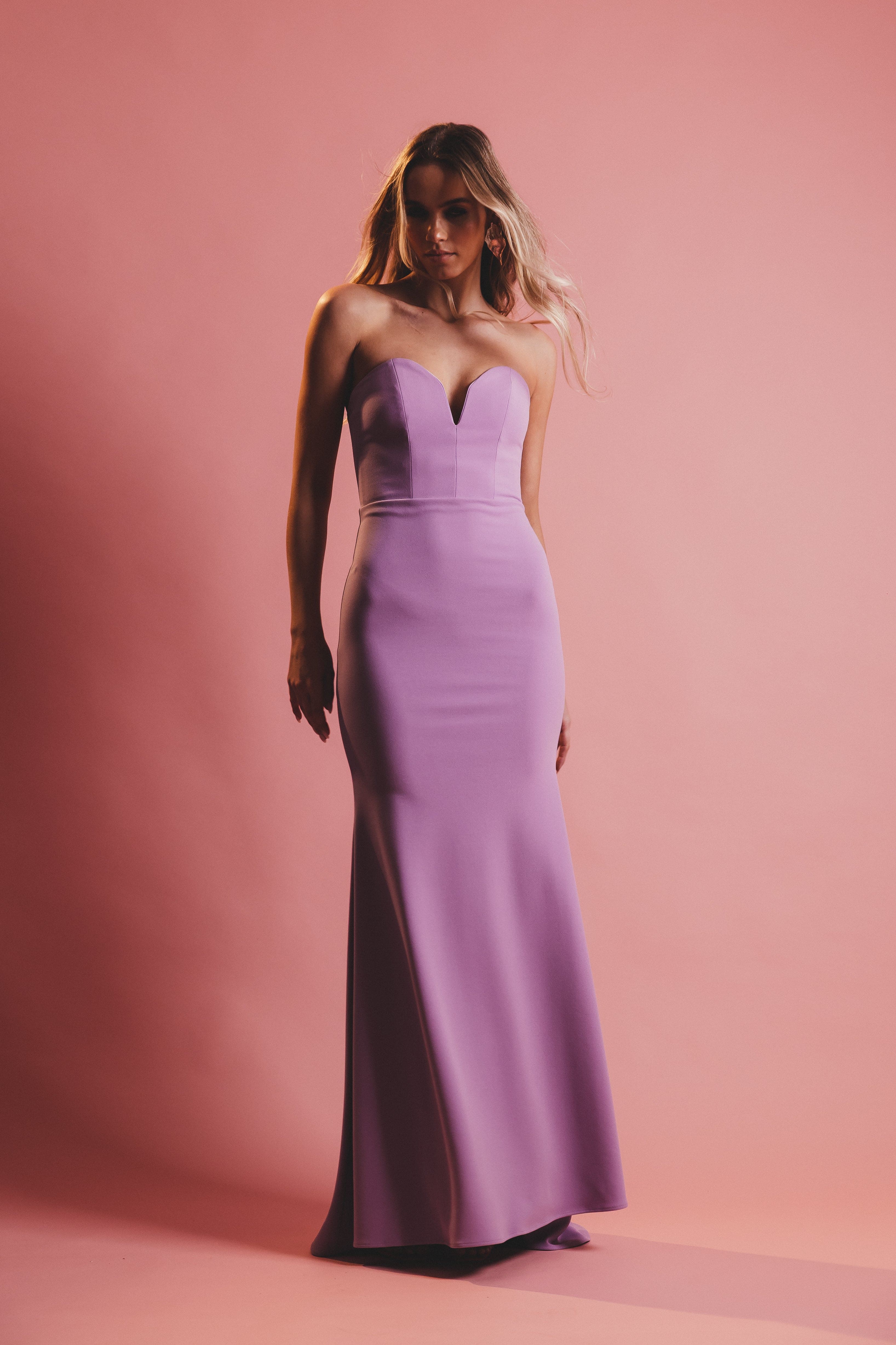 STRAPLESS CREPE GOWN LILAC