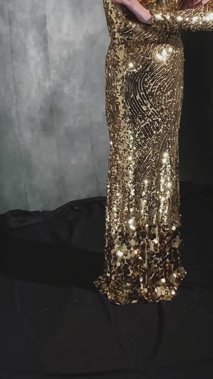 GOLD SEQUIN VNECK GOWN